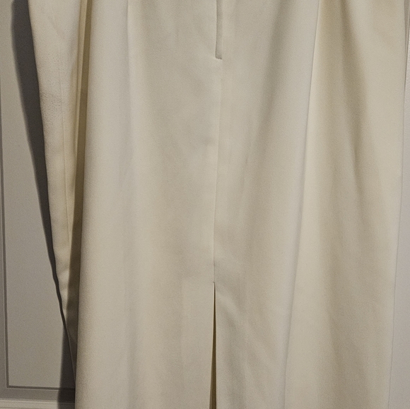 Women's plus size 22 cream two piece suit - Picture 6 of 10